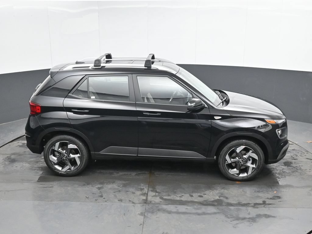 New 2026 Hyundai Venue SEL FWD image 30