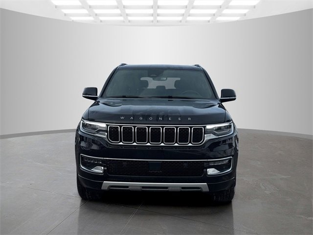 Used 2024 Jeep Wagoneer L Series II w/ Flexible Seating Group image 2