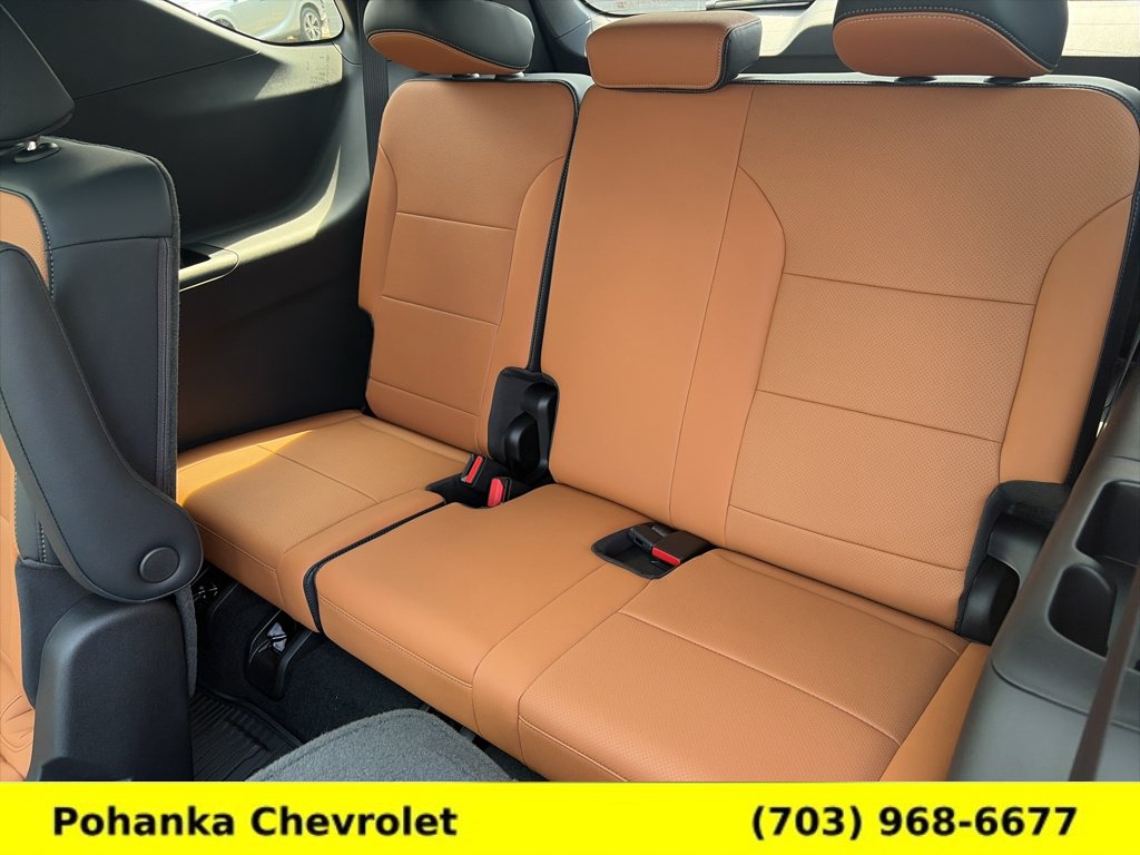 New 2027 Chevrolet Traverse Z71 w/ Enhanced Driving Package AWD/4WD image 28