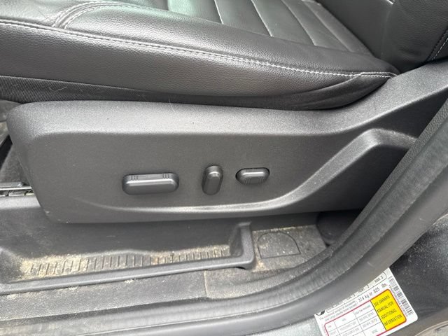 Used 2016 Ford C-MAX SEL w/ Equipment Group 302A FWD image 14