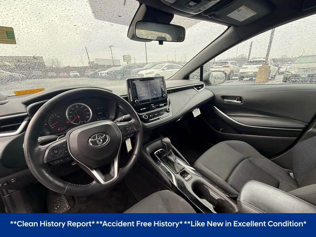 Used 2022 Toyota Corolla SE w/ Carpet Mat Package (TMS) image 2