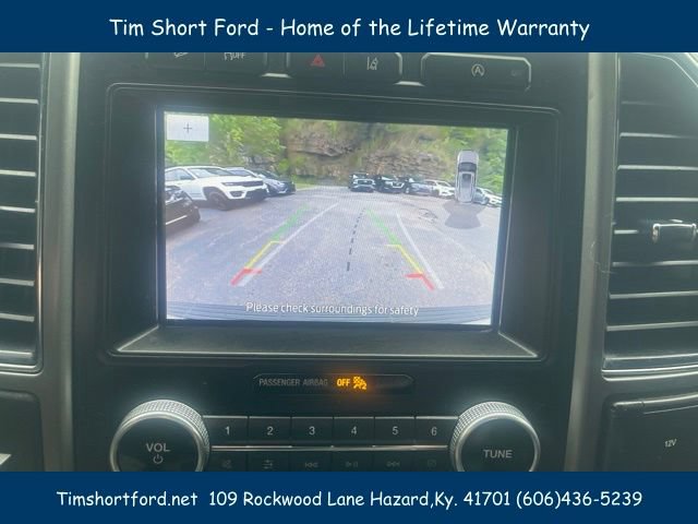 Used 2020 Ford Expedition XLT w/ Equipment Group 202A AWD/4WD image 15