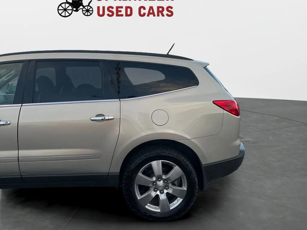 Used 2012 Chevrolet Traverse LTZ AWD/4WD image 19