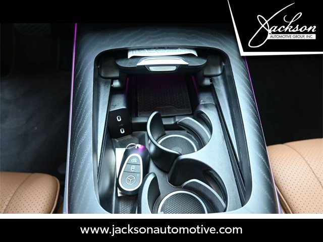 Used 2025 Mercedes-Benz E 350 Sedan image 14