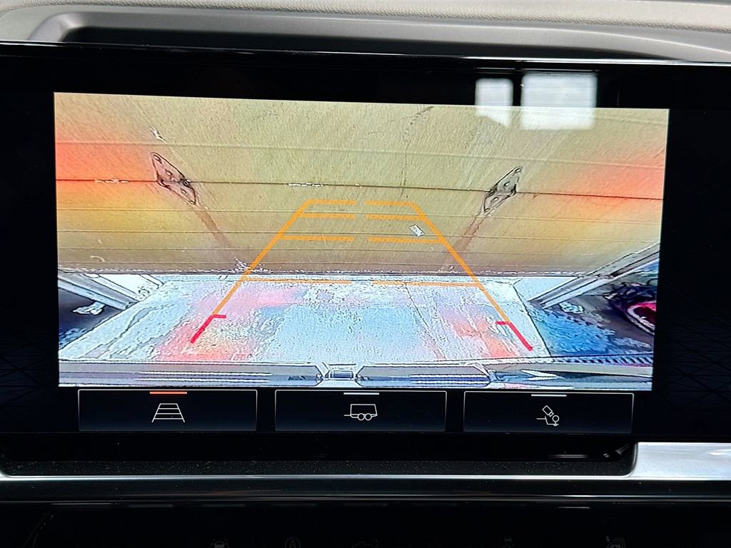 New 2026 GMC Sierra 1500 SLE w/ Preferred Package image 14