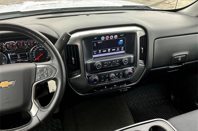Used 2018 Chevrolet Silverado 1500 LT w/ All Star Edition image 9