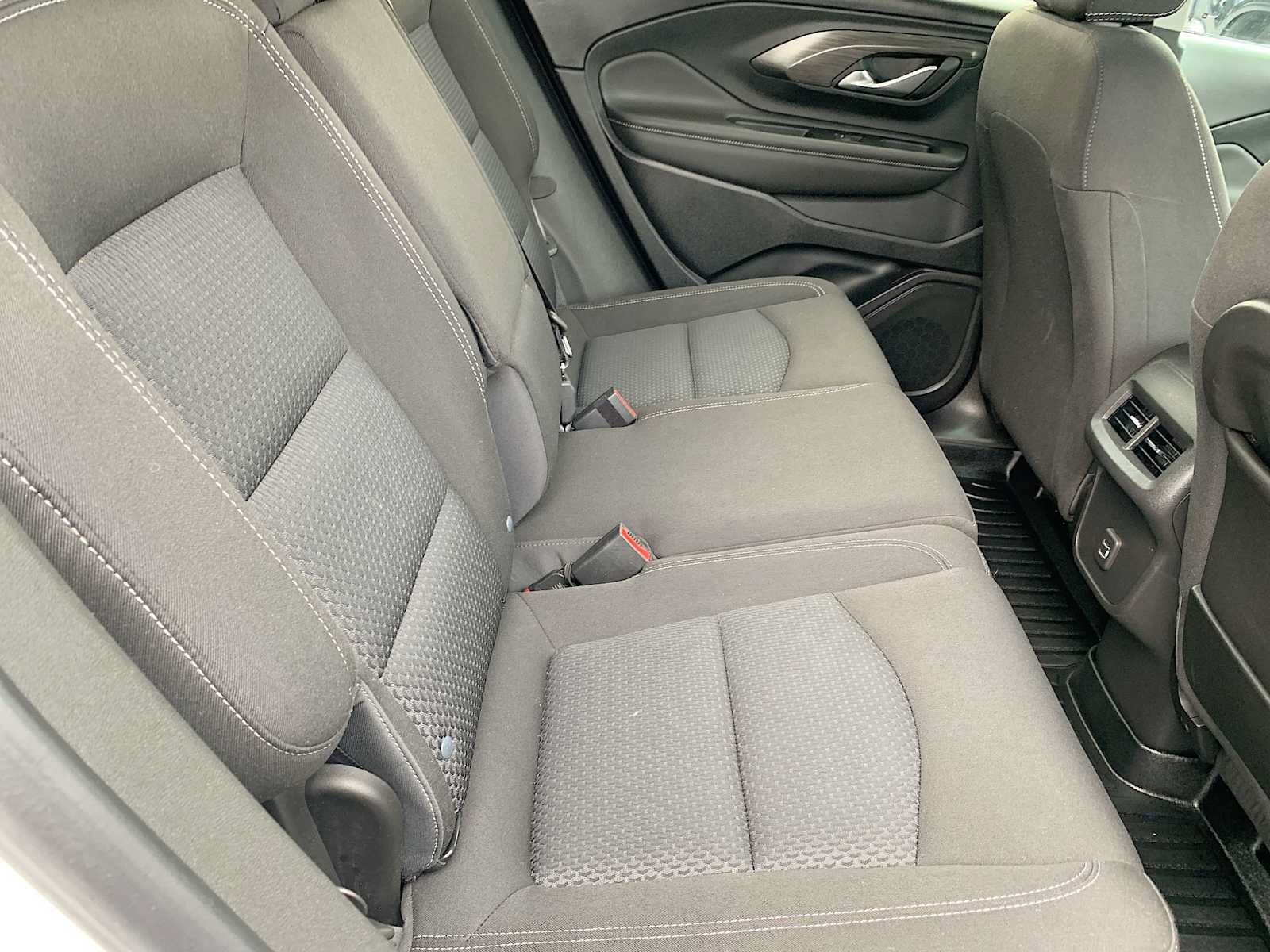 Certified 2022 GMC Terrain SLE w/ Driver Convenience Package AWD/4WD image 25