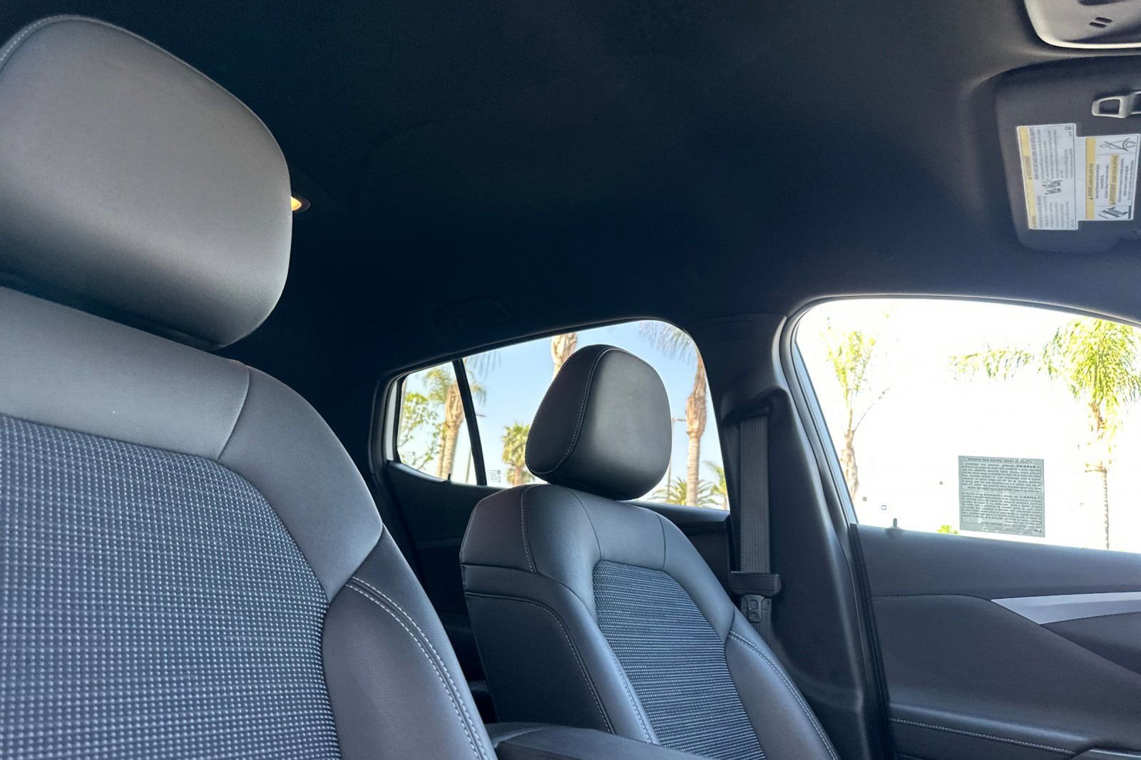 Certified 2025 Buick Envista Preferred image 17