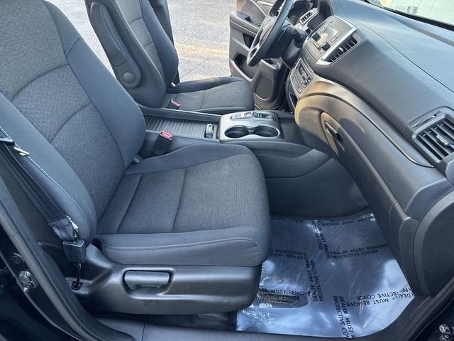 Used 2019 Honda Passport Sport image 10