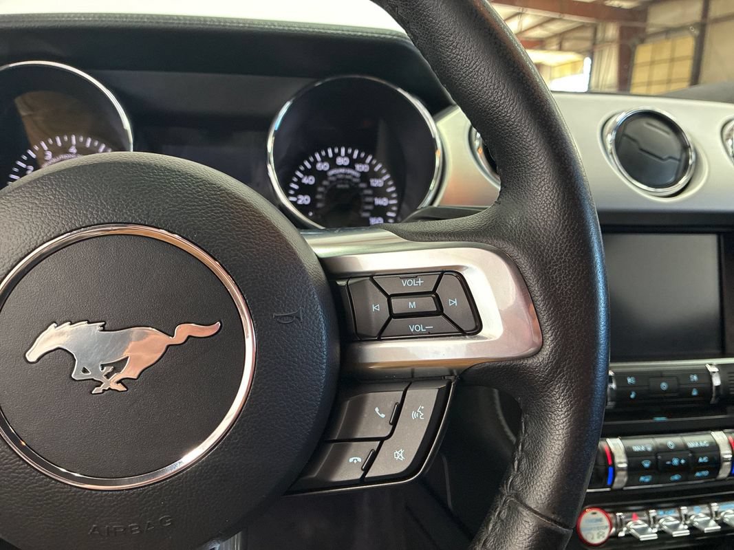 Used 2015 Ford Mustang GT RWD image 13