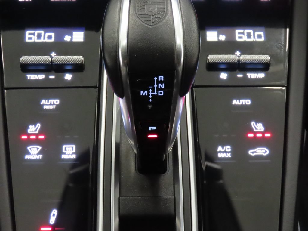 Certified 2022 Porsche Cayenne Turbo GT AWD/4WD image 26
