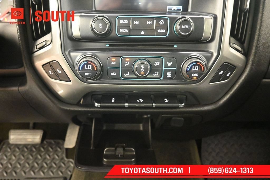 Used 2017 Chevrolet Silverado 1500 LT w/ All Star Edition AWD/4WD image 18