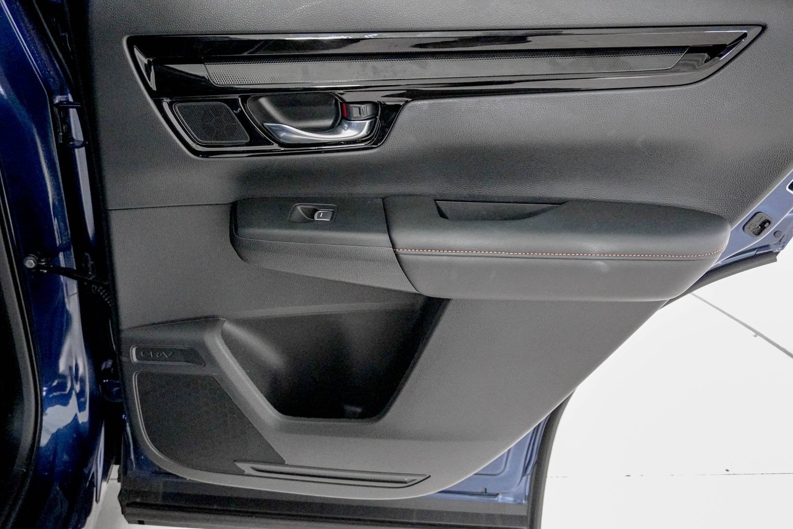 Certified 2025 Honda CR-V Sport Touring image 34