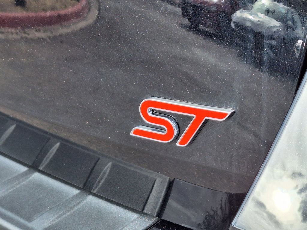 Used 2025 Ford Explorer ST w/ Sun And Sound Package image 31