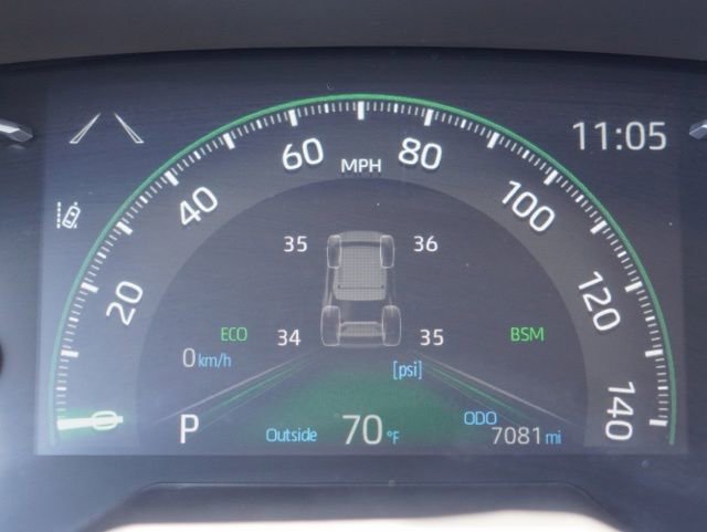 Used 2025 Toyota RAV4 LE FWD image 40