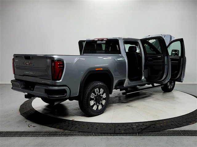 New 2026 GMC Sierra 2500 Denali w/ Denali Reserve Package image 15
