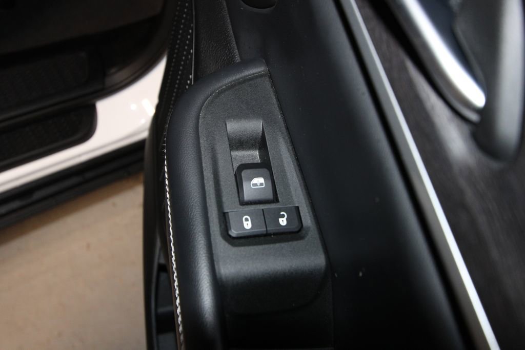 Used 2021 Jeep Grand Cherokee L Limited image 30