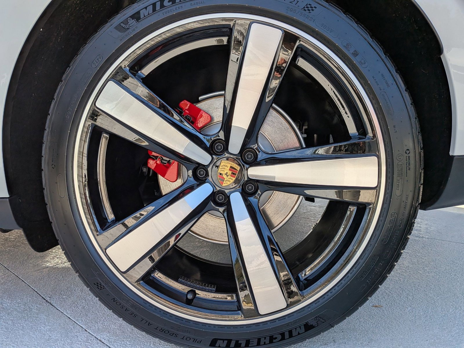 New 2026 Porsche Macan S image 28