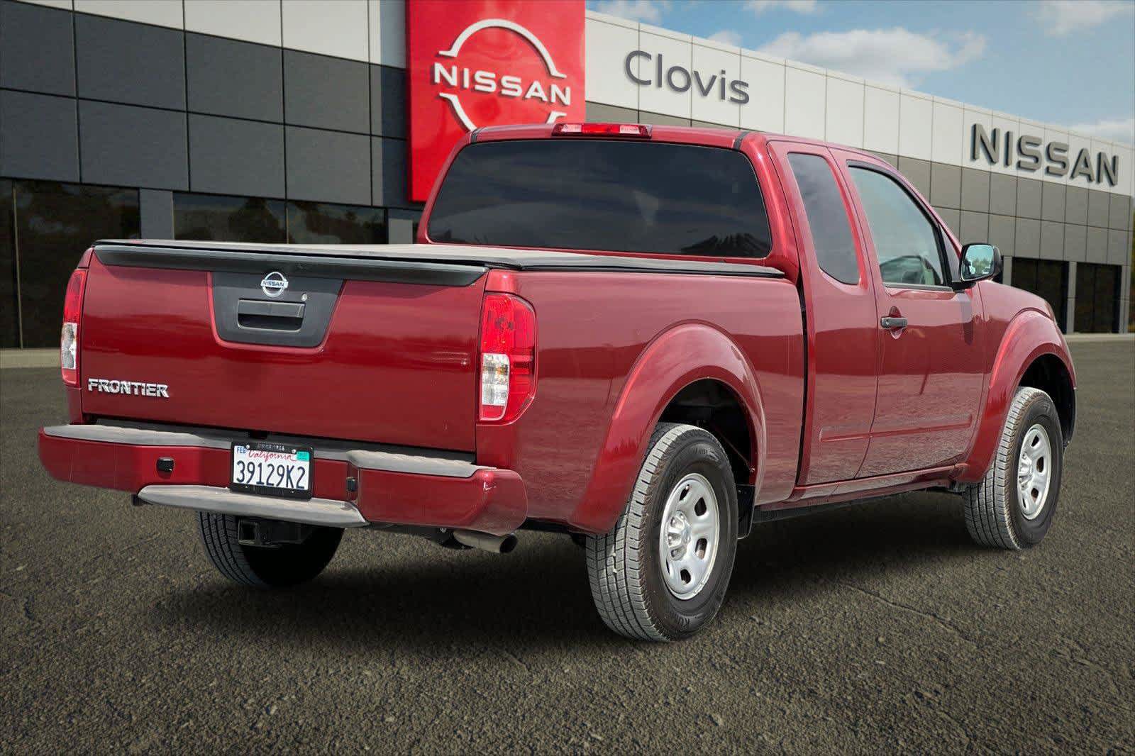Used 2017 Nissan Frontier S RWD image 4