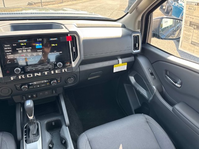 New 2027 Nissan Frontier SV RWD image 17