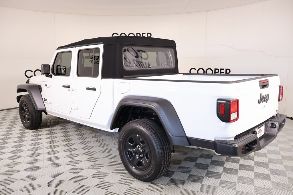 Used 2024 Jeep Gladiator Sport image 21