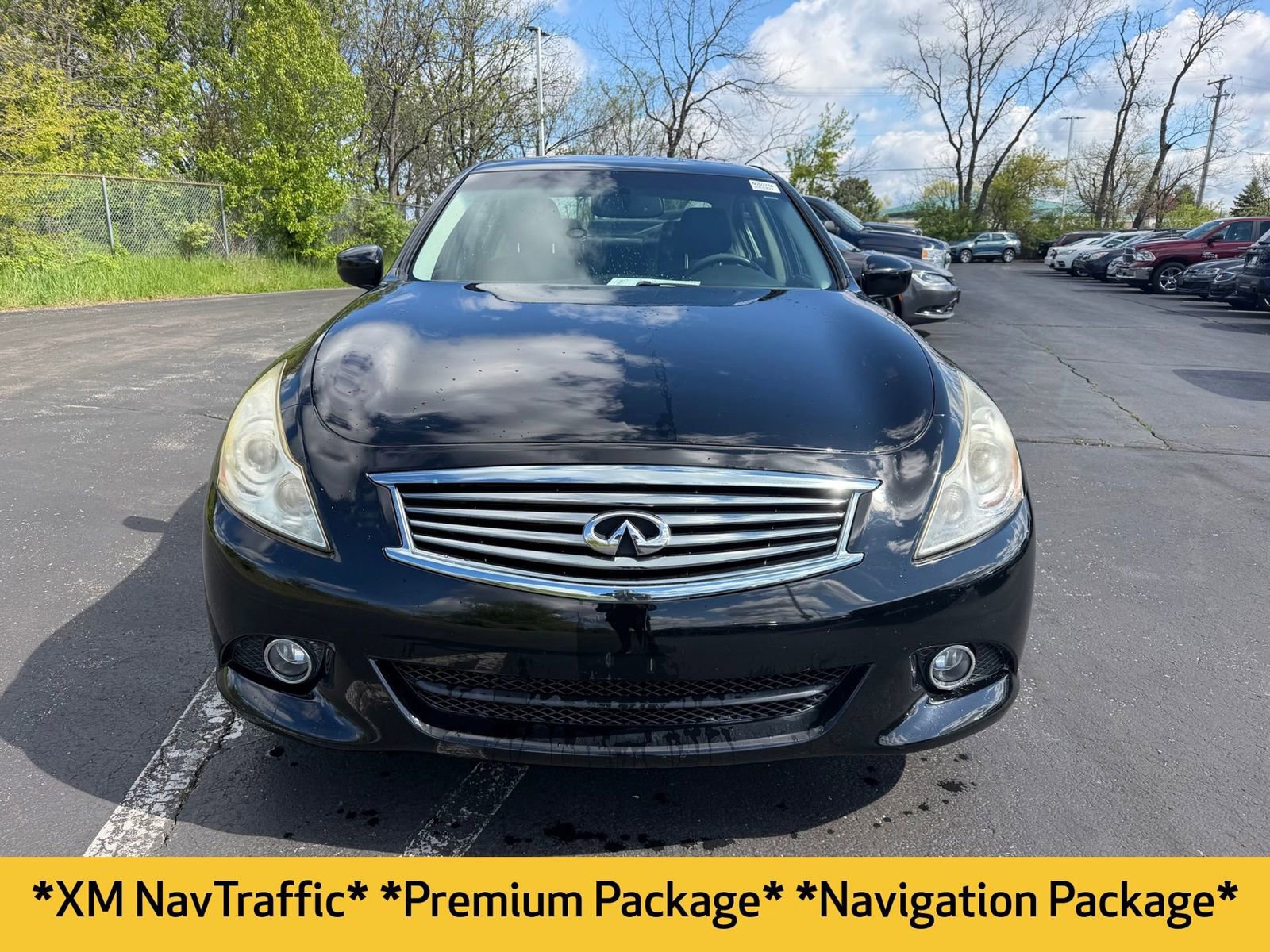 Used 2013 INFINITI G37 x Sedan w/ Premium Pkg AWD/4WD image 2