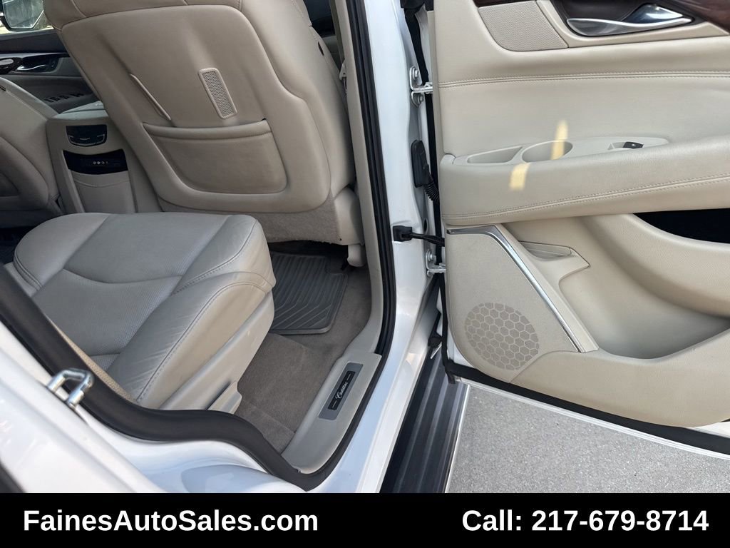 Used 2016 Cadillac Escalade Luxury image 81