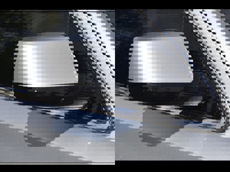 Used 2016 Chevrolet Suburban LT w/ Luxury Package RWD image 55