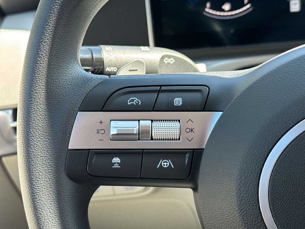 New 2026 Hyundai Tucson SEL FWD image 24