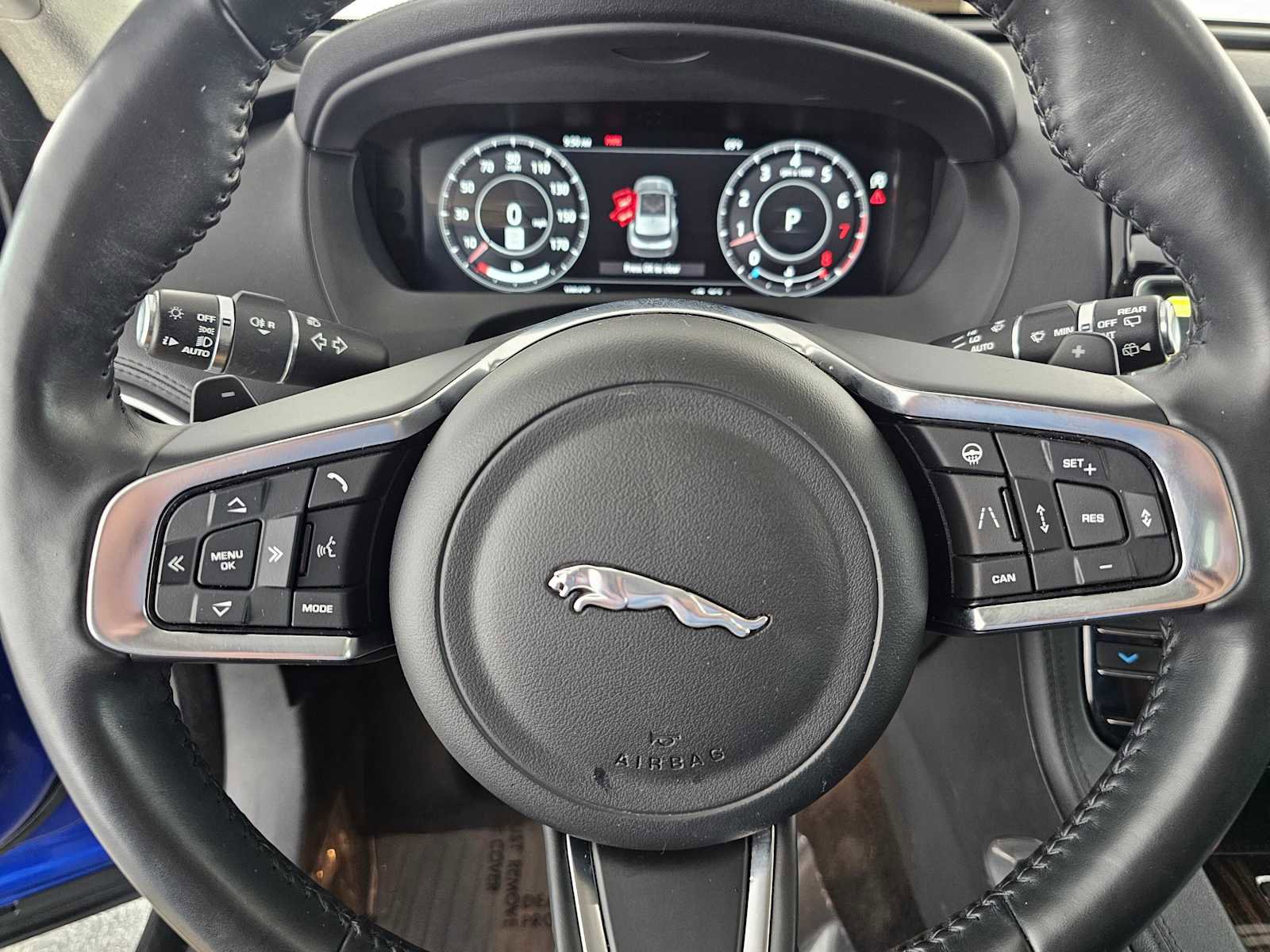 Used 2019 Jaguar F-PACE Prestige image 23