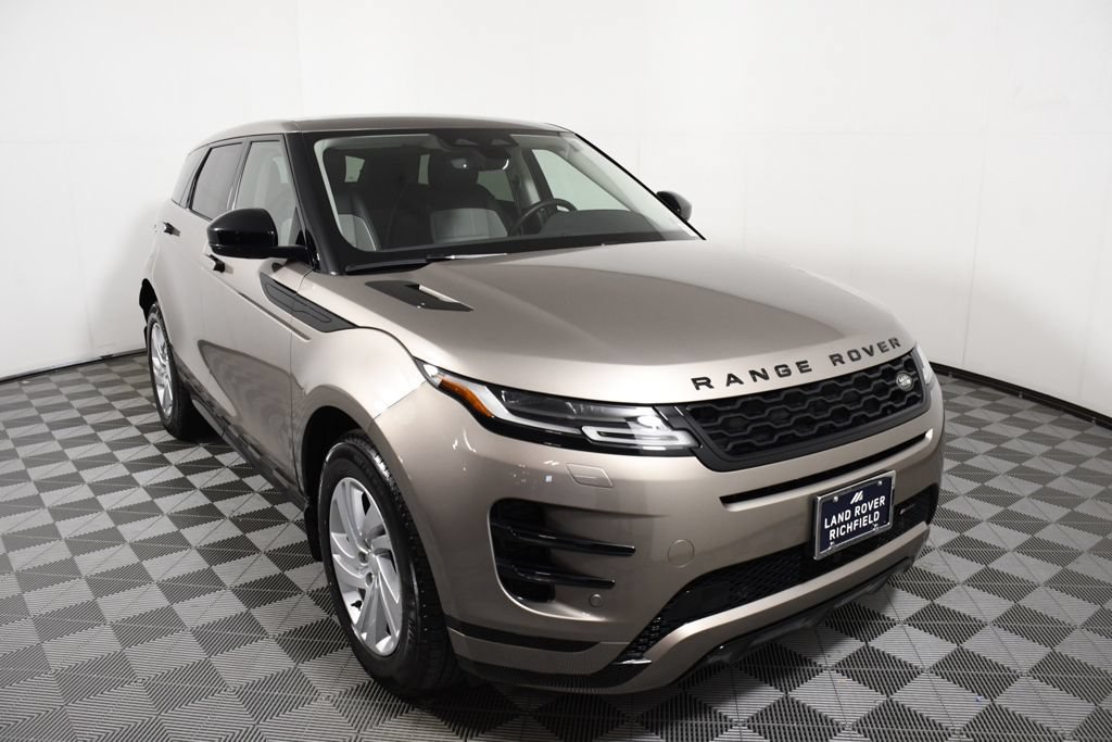 Used 2023 Land Rover Range Rover Evoque R-Dynamic S AWD/4WD image 9