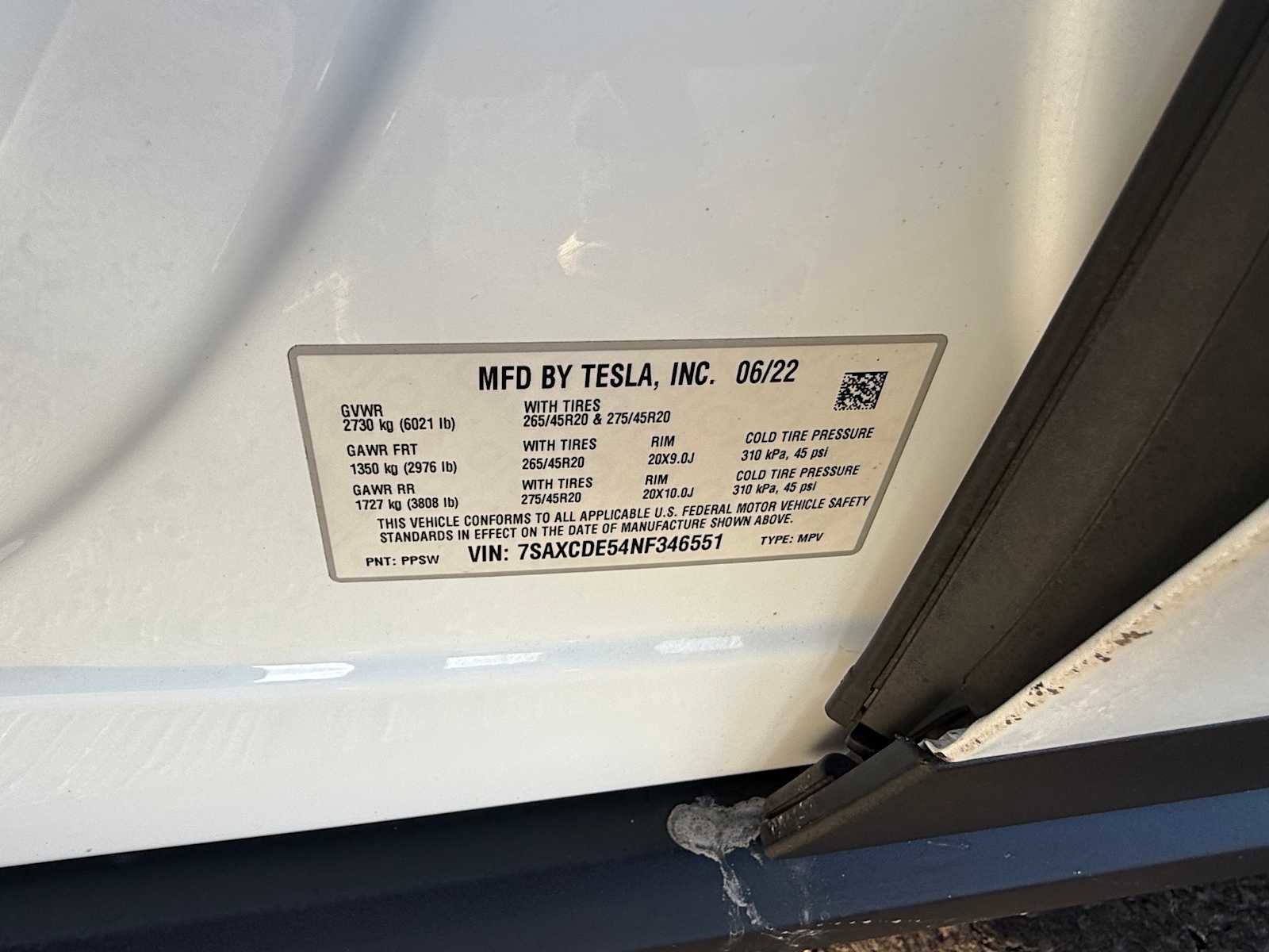 Used 2022 Tesla Model X image 31