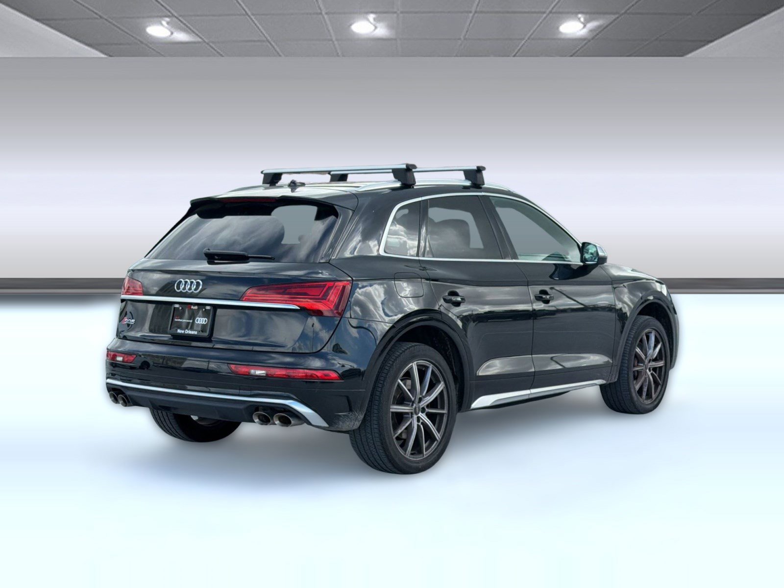 Certified 2023 Audi SQ5 Premium Plus w/ Premium Plus Package AWD/4WD image 9