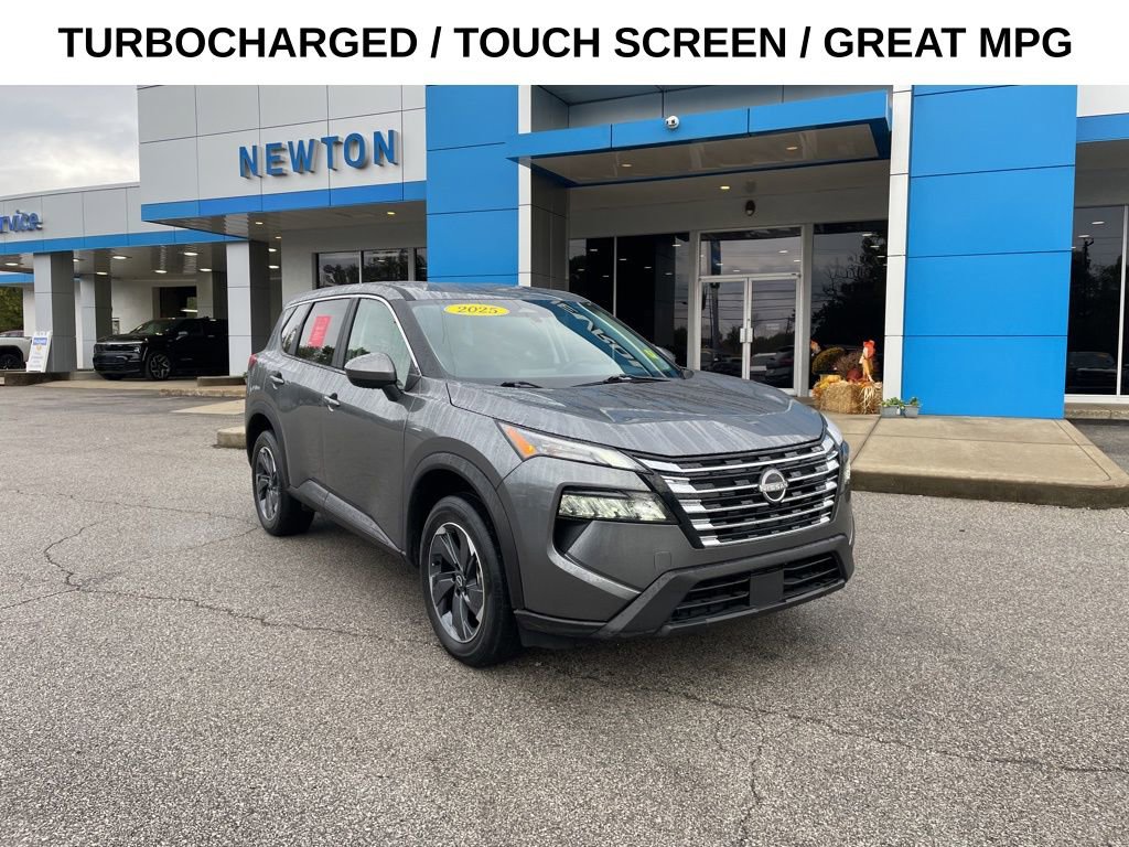 Used 2025 Nissan Rogue SV