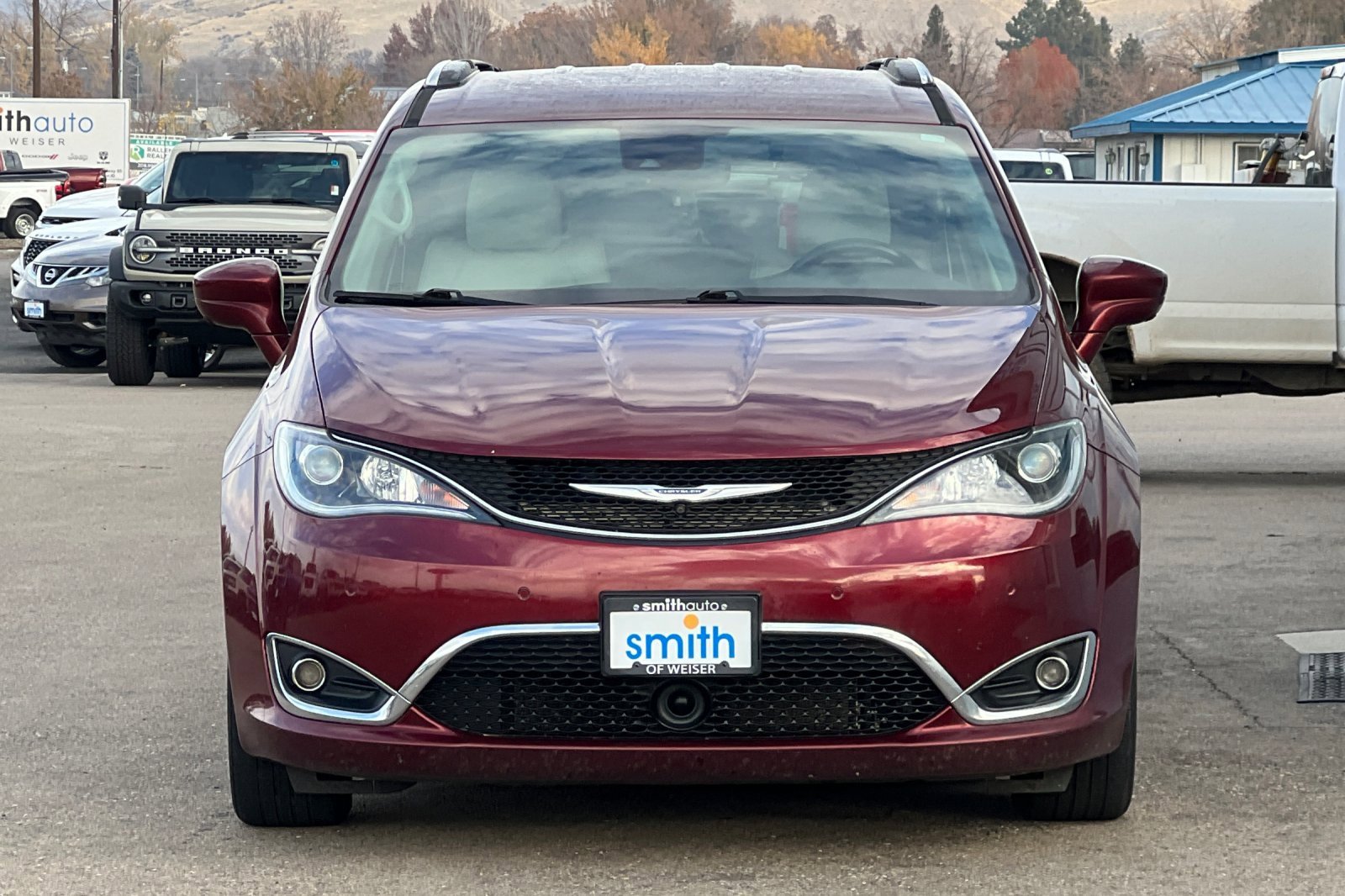 Used 2020 Chrysler Pacifica Touring-L Plus w/ Tire & Wheel Group image 9