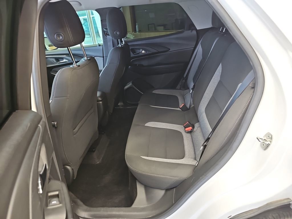 Used 2023 Chevrolet TrailBlazer LT image 28