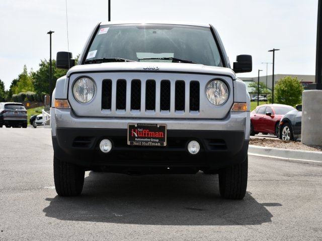 Used 2015 Jeep Patriot Sport w/ Power Value Group AWD/4WD image 2