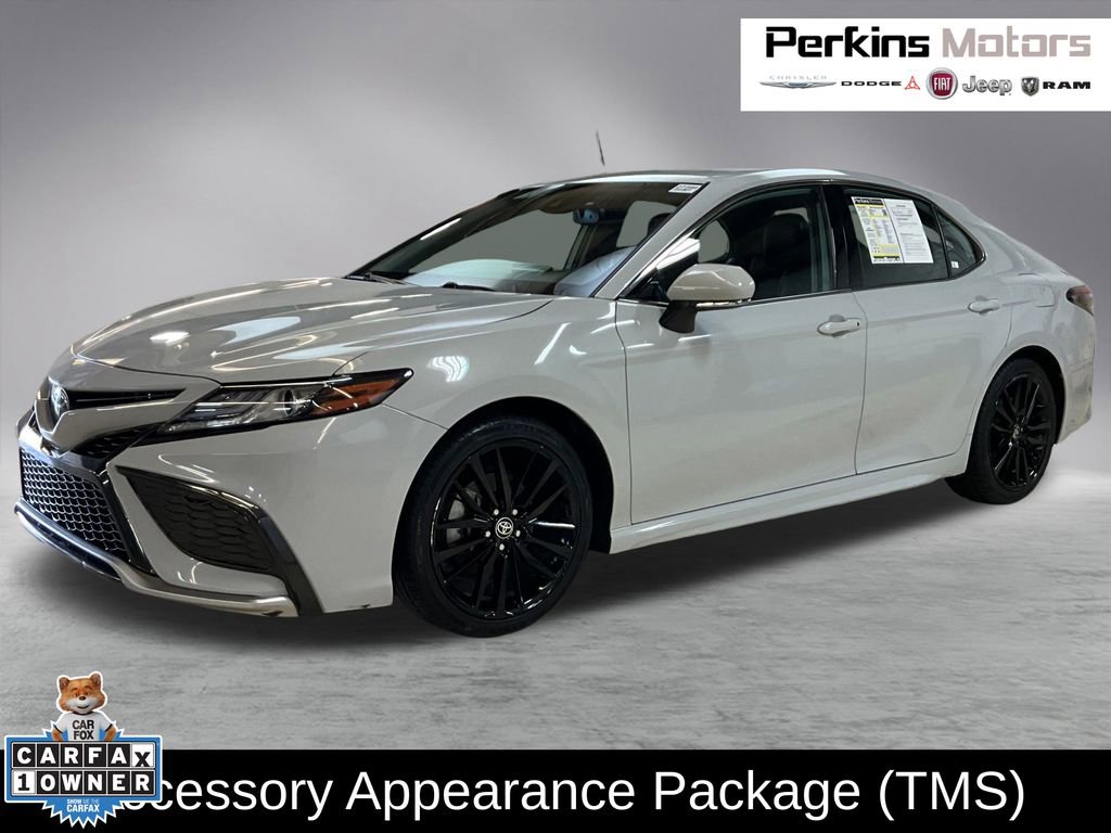 Used 2024 Toyota Camry XSE image 1