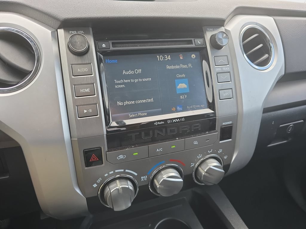 Used 2017 Toyota Tundra SR5 w/ SR5 Upgrade Package RWD image 20