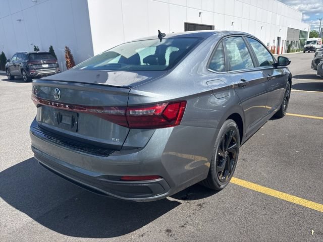 New 2026 Volkswagen Jetta SE FWD image 6