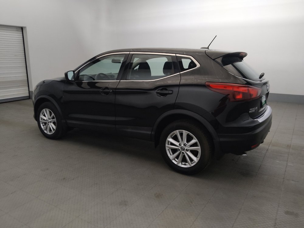 Used 2019 Nissan Rogue Sport S w/ Appearance Package AWD/4WD image 3
