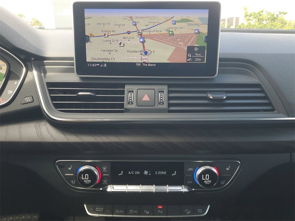 Used 2020 Audi Q5 Prestige image 27