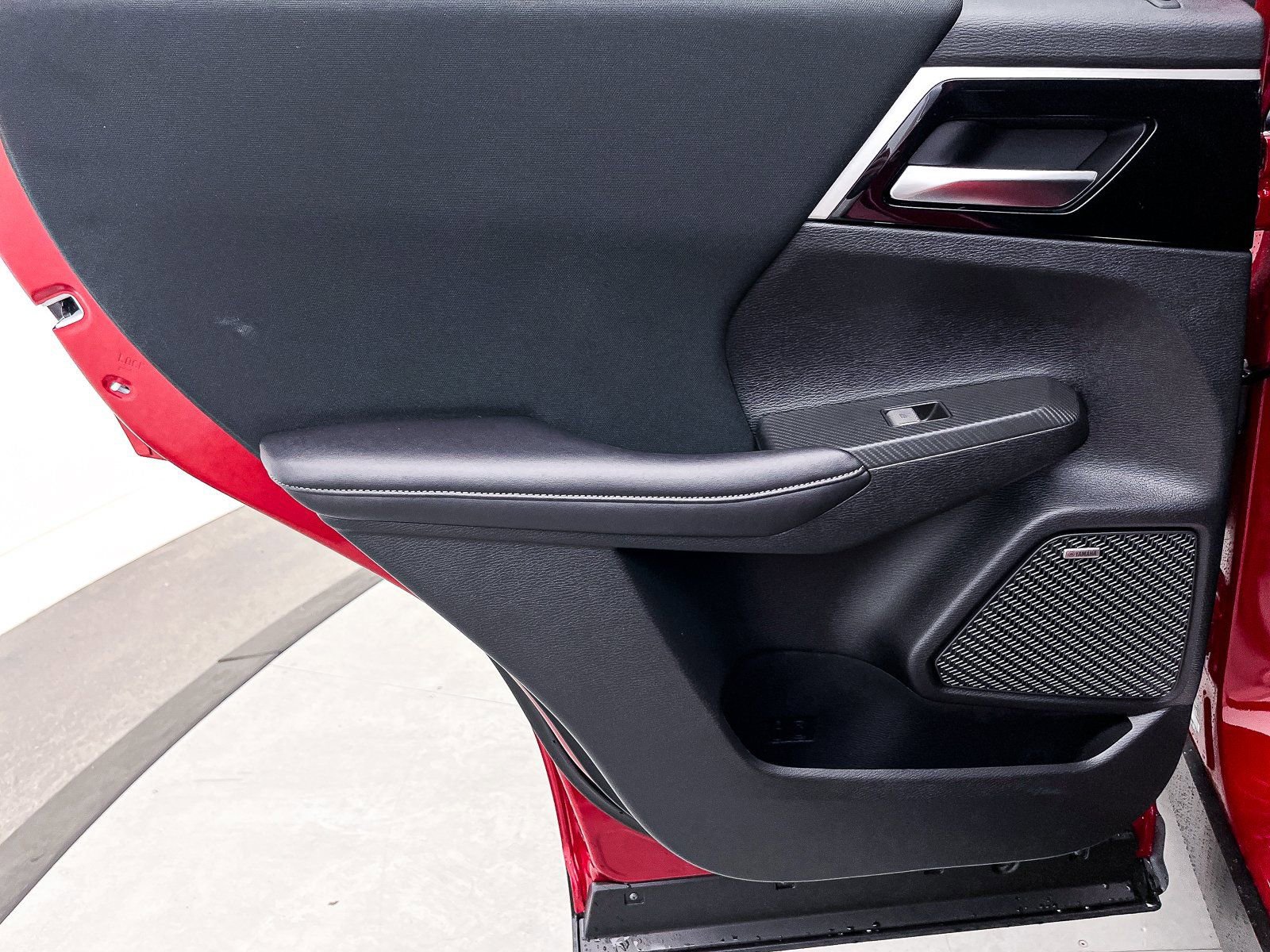 New 2025 Mitsubishi Outlander ES image 24