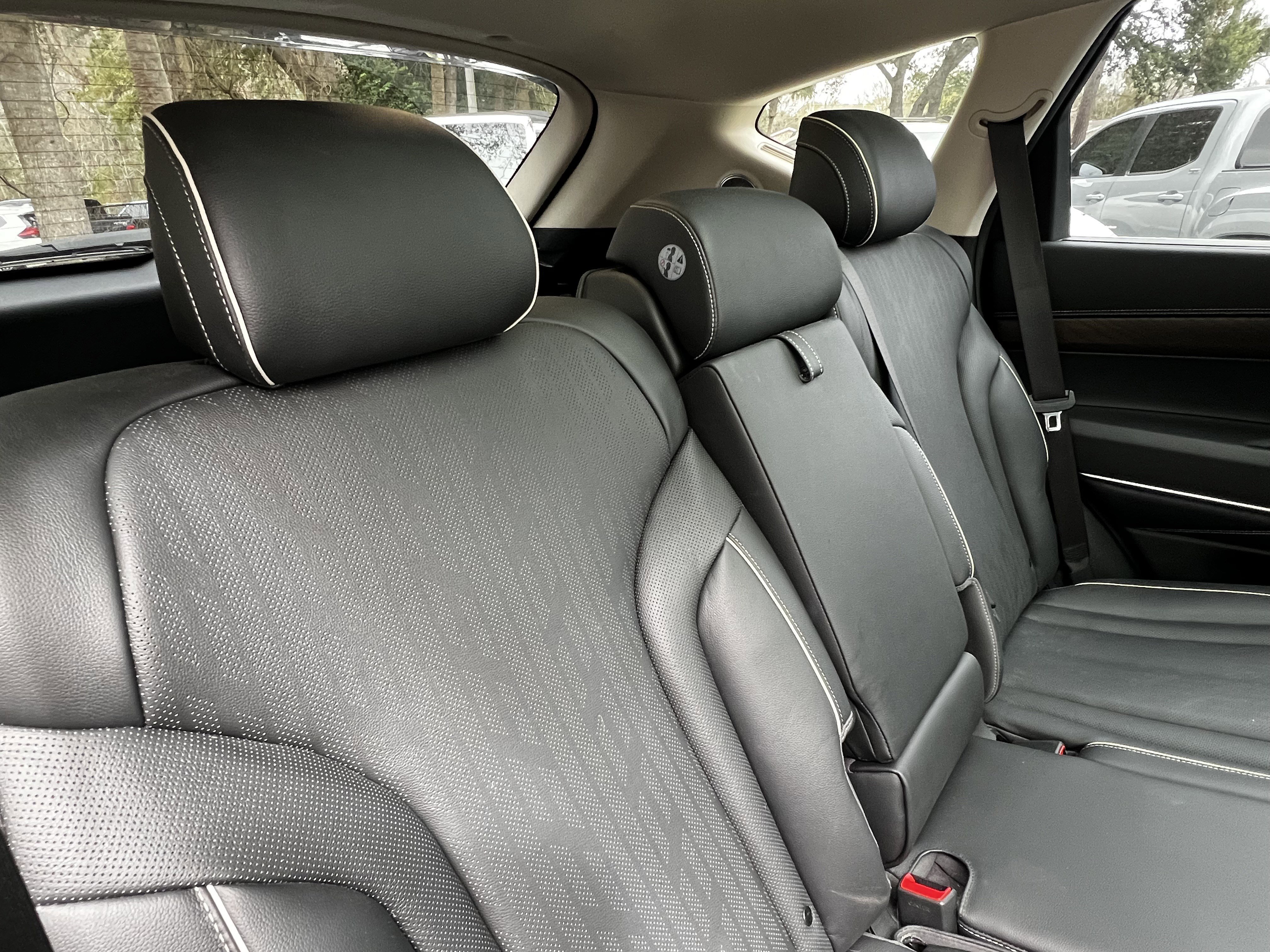 Used 2023 Genesis GV80 2.5T w/ Prestige 20" Package image 42