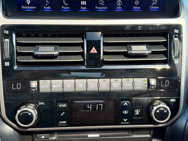 Used 2023 Lexus GX 460 Luxury w/ Sport Design Package AWD/4WD image 17