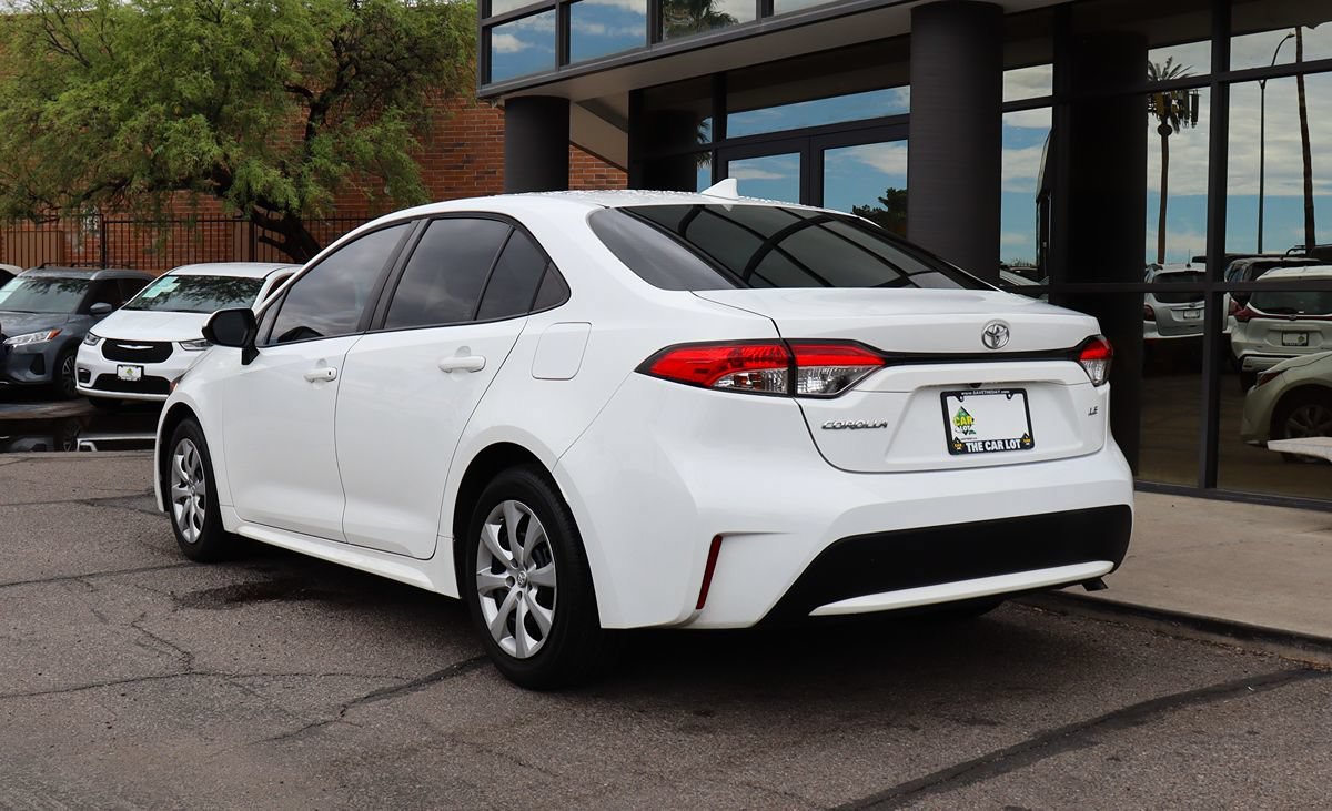 Used 2021 Toyota Corolla LE FWD image 9
