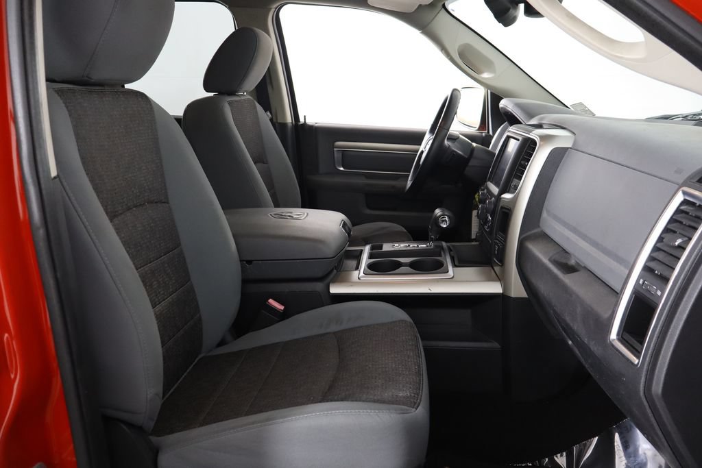 Used 2013 RAM 1500 Classic SLT RWD image 17