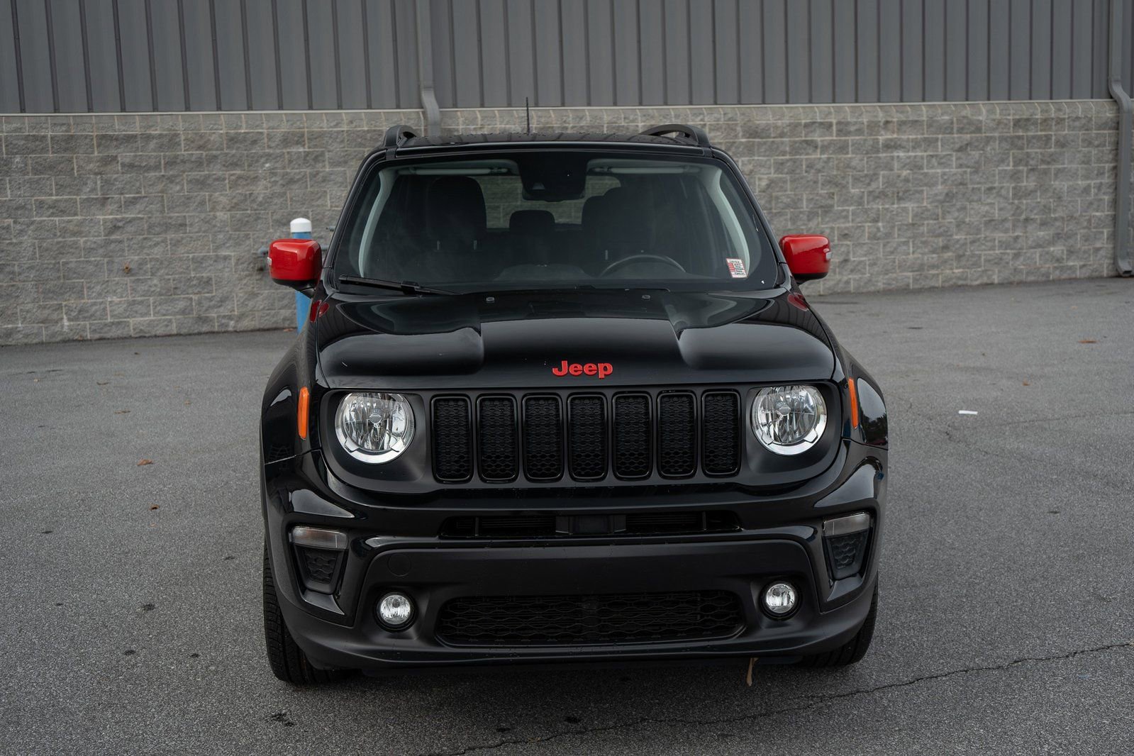 Used 2023 Jeep Renegade Latitude w/ Sun/Sound Group image 2
