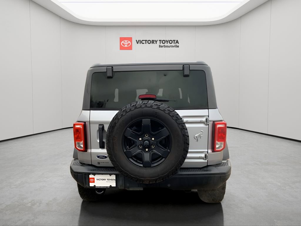 Used 2024 Ford Bronco Black Diamond image 5