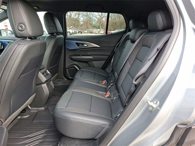 New 2026 Chevrolet Equinox EV LT image 6